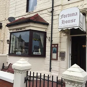 Fortuna House Maison d'hôtes